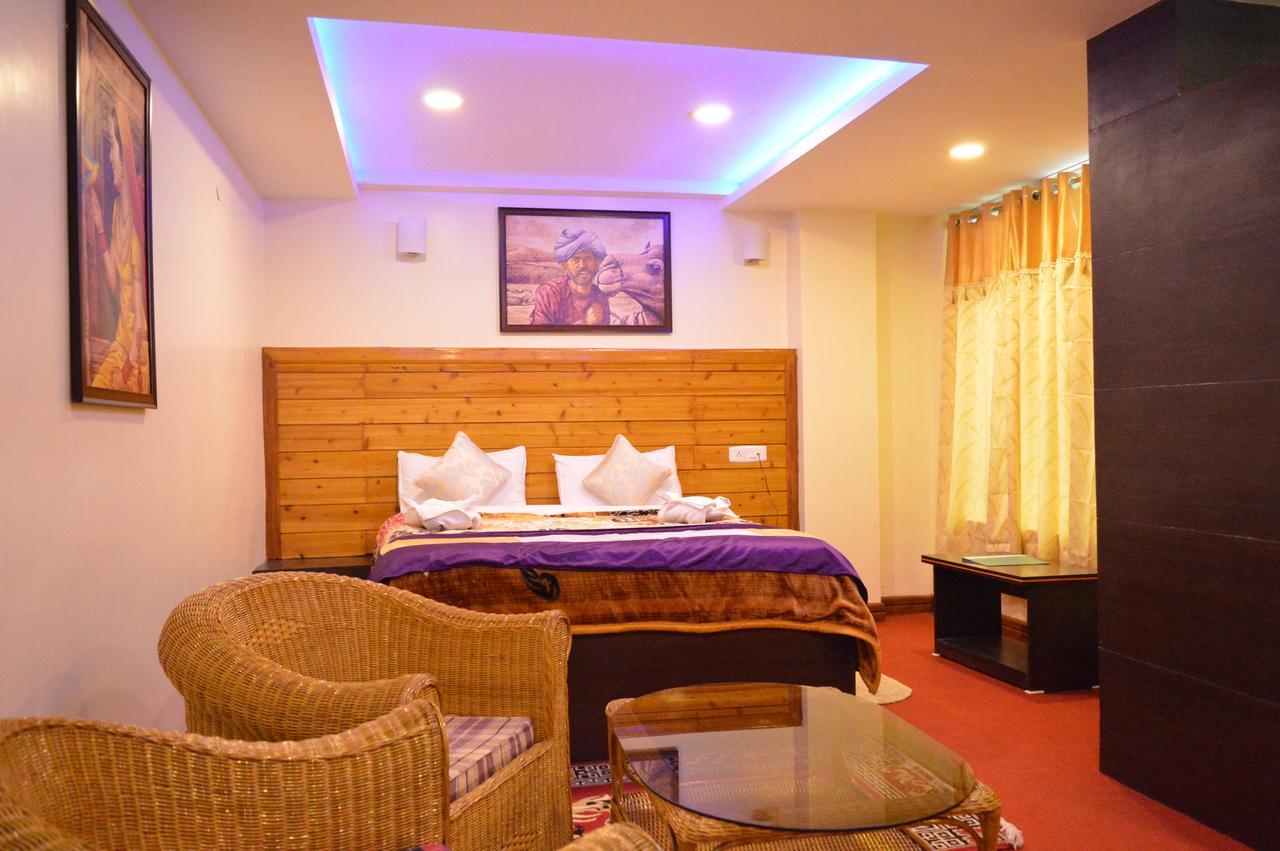 Golden Dolma Hotel Darjeeling  Eksteriør billede