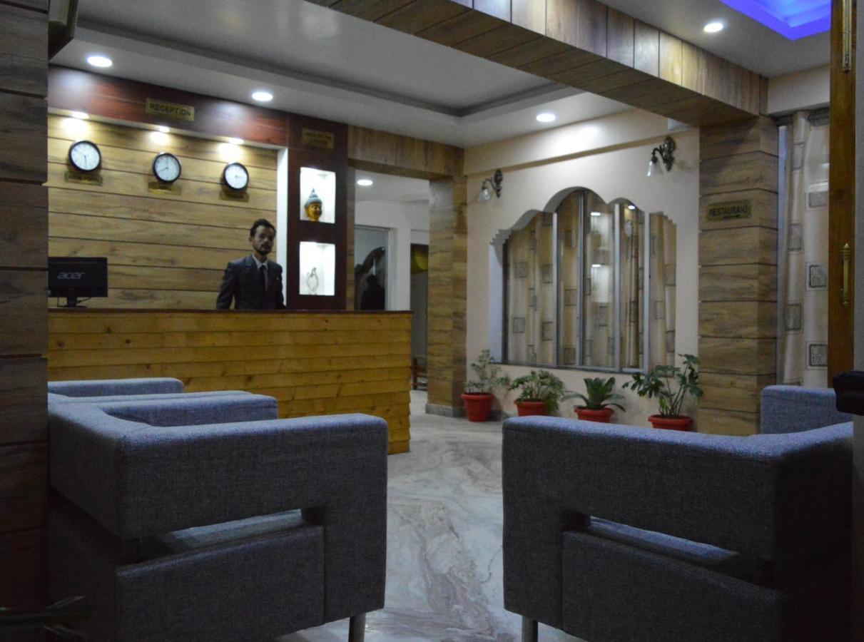Golden Dolma Hotel Darjeeling  Eksteriør billede
